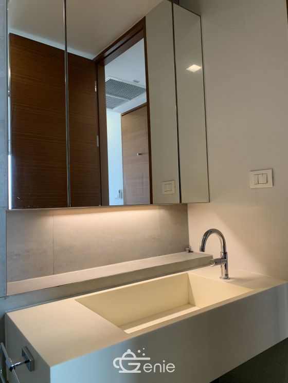 Sell l!!! ASHTON MORPH 38 for a price of 13,500,000 including all expenses, 2 bedrooms, 2 bathrooms, 71 sq m., near BTS Thonglor-Ekkamai. Fully furnished and ready to move in