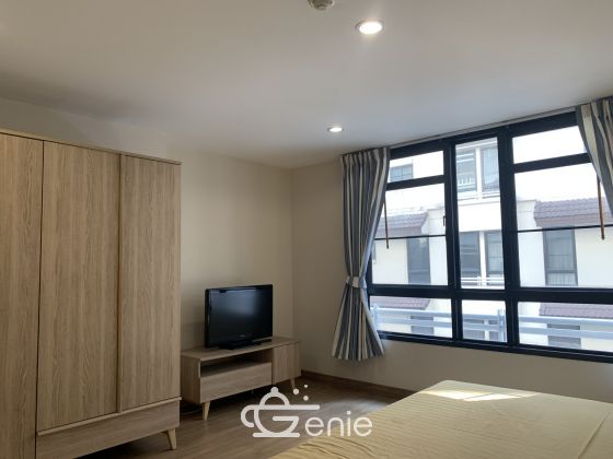 Rent Baan Chan for only 28,000 baht/month. 2 bedrooms, bathrooms, 70 sq m., near BTS Sukhumvit, Khlong Tan Nua, Wattana, Bangkok, ready to move in.