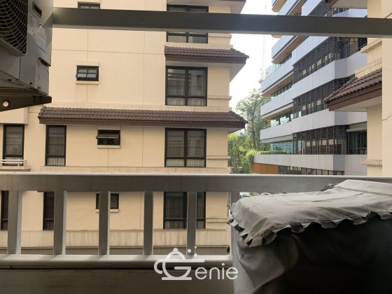 Rent Baan Chan for only 28,000 baht/month. 2 bedrooms, bathrooms, 70 sq m., near BTS Sukhumvit, Khlong Tan Nua, Wattana, Bangkok, ready to move in.