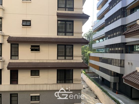 Rent Baan Chan for only 28,000 baht/month. 2 bedrooms, bathrooms, 70 sq m., near BTS Sukhumvit, Khlong Tan Nua, Wattana, Bangkok, ready to move in.
