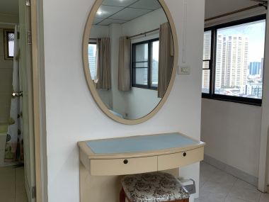 ปล่อยเช่า! Thonglor Tower (ทองหล่อ ทาวเวอร์) ในราคาเพียง 32,000บาท/เดือน 2 ห้องนอน 2 ห้องน้ำ 96 ตรม. ใกล้ BTS ทองหล่อ เฟอร์นิเจอร์ครบพร้อมเข้าอยู่