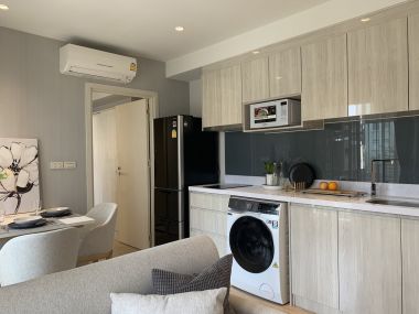 ปล่อยเช่า! Runesu Thonglor 5 ในราคาเพียง 37,000บาท/เดือน 1 ห้องนอน 1 ห้องน้ำ 38ตรม. ใกล้ BTS ทองหล่อ เฟอร์นิเจอร์ครบพร้อมเข้าอยู่