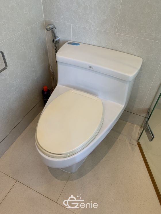 For rent! at The Emporio Place 1 Bedroom 1 Bathroom 70,000 THB/month Fully furnished