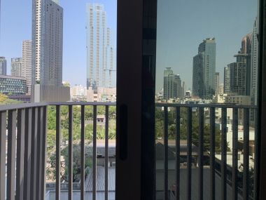 ให้เช่า Ideo Morph 38 ราคาดี เพียง 24,000บาท/เดือน 1 ห้องนอน 1 ห้องน้ำ 33 ตรม ห้องใหญ่อยู่สบาย ใกล้ BTS เอกมัย เฟอร์นิเจอร์ครบพร้อมเข้าอยู่