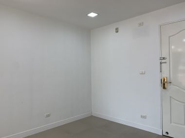 คอนโดให้เช่า Serene Place Sukhumvit 24 30,000บาท/เดือน ขนาด 2 ห้องนอน 2 ห้องน้ำ 79 ตรม. ใกล้ BTS พร้อมพงษ์ เฟอร์นิเจอร์ครบพร้อมเข้าอยู่