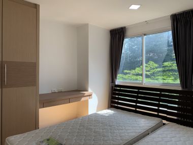 คอนโดให้เช่า Serene Place Sukhumvit 24 30,000บาท/เดือน ขนาด 2 ห้องนอน 2 ห้องน้ำ 79 ตรม. ใกล้ BTS พร้อมพงษ์ เฟอร์นิเจอร์ครบพร้อมเข้าอยู่