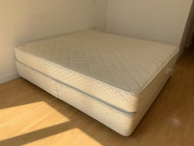 คอนโดให้เช่า Serene Place Sukhumvit 24 30,000บาท/เดือน ขนาด 2 ห้องนอน 2 ห้องน้ำ 79 ตรม. ใกล้ BTS พร้อมพงษ์ เฟอร์นิเจอร์ครบพร้อมเข้าอยู่