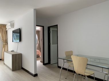 ให้เช่า!! Top View Tower เพียง 35,000บาท 2 ห้องนอน 2 ห้องน้ำ 91 ตรม ห้องใหญ่อยู่สบาย ใกล้ BTS พระโขนง เฟอร์นิเจอร์ครบพร้อมเข้าอยู่