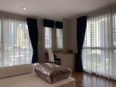 คอนโดให้เช่า Serene Place Sukhumvit 24 50,000บาท/เดือน ขนาด 2 ห้องนอน 2 ห้องน้ำ 82.11 ตรม. ใกล้ BTS พร้อมพงษ์ เฟอร์นิเจอร์ครบพร้อมเข้าอยู่