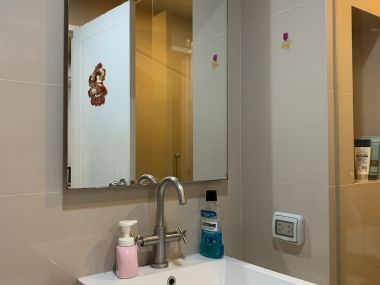 ปล่อยเช่า! Hive Sukhumvit 65 1 ห้องนอน 40 ตรม. ใกล้ BTS พระโขนง เพียง 18,000บาท/เดือน เฟอร์นิเจอร์ครบพร้อมเข้าอยู่