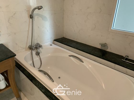 For Sale!!! at The Bangkok Sukhumvit 61 7,000,000THB 2 Bedroom 2 Bathroom Fully furnished