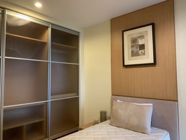 ปล่อยเช่า Life @ Sathorn 10 ขนาด 65 ตรม. ในราคาเพียง 35,000 บาท/เดือน 2 ห้องนอน 2 ห้องน้ำ ใกล้ BTS ช่องนนทรี เฟอร์นิเจอร์ครบพร้อมเข้าอยู่ (ต่อรองราคาได้)