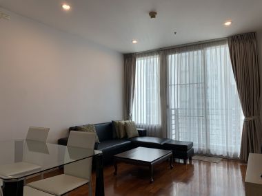 ** Hot Deal! ** For rent at Siri Residence Type 1 Bedroom 1 Bathroom size 61 Sq.m 37,000THB/month Fully furnished   Condo for rent at Siri Residence
