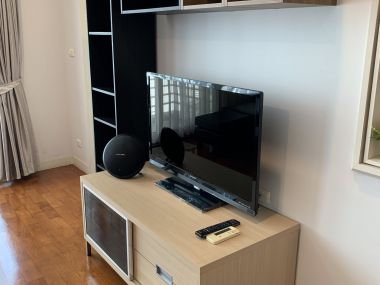 ** Hot Deal! ** For rent at Siri Residence Type 1 Bedroom 1 Bathroom size 61 Sq.m 37,000THB/month Fully furnished   Condo for rent at Siri Residence