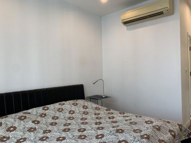 ** Hot Deal! ** For rent at Siri Residence Type 1 Bedroom 1 Bathroom size 61 Sq.m 37,000THB/month Fully furnished   Condo for rent at Siri Residence