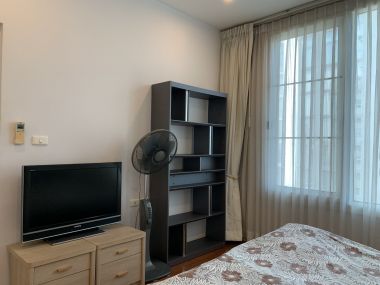 ** Hot Deal! ** For rent at Siri Residence Type 1 Bedroom 1 Bathroom size 61 Sq.m 37,000THB/month Fully furnished   Condo for rent at Siri Residence