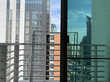 ** Hot Deal! ** For rent at Siri Residence Type 1 Bedroom 1 Bathroom size 61 Sq.m 37,000THB/month Fully furnished   Condo for rent at Siri Residence