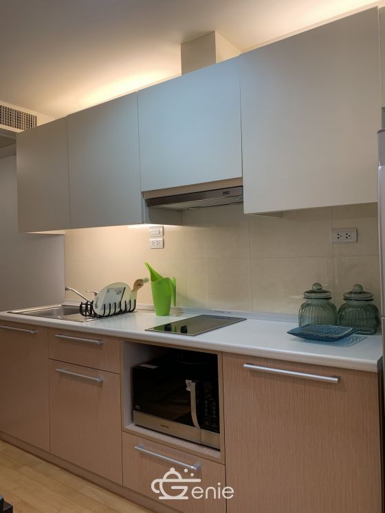 Rent/Sale! at 5,390,000 transfer 50/50 Residence 52 1 Bedroom 1 Bathroom 48 Sqm. 24,000THB/Month Fully furnished