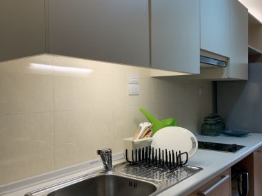 Rent/Sale! at 5,390,000 transfer 50/50 Residence 52 1 Bedroom 1 Bathroom 48 Sqm. 24,000THB/Month Fully furnished