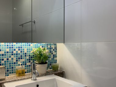 Rent/Sale! at 9,590,000 transfer 50/50 Residence 52 1 Bedroom 1 Bathroom 87 Sqm. 43,000THB/Month Fully furnished