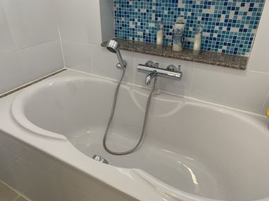 Rent/Sale! at 9,590,000 transfer 50/50 Residence 52 1 Bedroom 1 Bathroom 87 Sqm. 43,000THB/Month Fully furnished