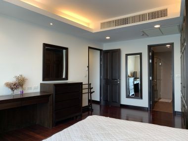 ปล่อยเช่า! บ้าน ราชประสงค์ ในราคาเพียง 85,000บาท/เดือน 2 ห้องนอน 2 ห้องน้ำ 118 ตรม. ใกล้ BTS ราชดำริ เฟอร์นิเจอร์ครบพร้อมเข้าอยู่