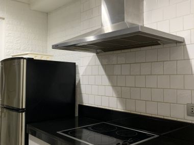 ปล่อยเช่า! บ้าน Baan Siri Ruedee (บ้าน สิริ ฤดี) ในราคาเพียง 35,000บาท/เดือน 2 ห้องนอน 2 ห้องน้ำ 95 ตรม. ใกล้ BTS เพลินจิต เฟอร์นิเจอร์ครบพร้อมเข้าอยู่