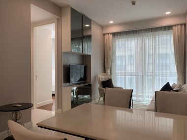 Rent/Sale! at 26,500,000 transfer 50/50 Q Langsuan 2 Bedroom 2  Bathroom 73 Sqm. 75,000THB/Month Fully furnished