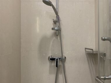 Rent/Sale! at 26,500,000 transfer 50/50 Q Langsuan 2 Bedroom 2  Bathroom 73 Sqm. 75,000THB/Month Fully furnished