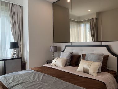 Rent/Sale! at 26,500,000 transfer 50/50 Q Langsuan 2 Bedroom 2  Bathroom 73 Sqm. 75,000THB/Month Fully furnished