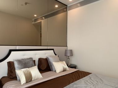 Rent/Sale! at 26,500,000 transfer 50/50 Q Langsuan 2 Bedroom 2  Bathroom 73 Sqm. 75,000THB/Month Fully furnished