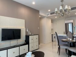 Rent/Sale! at Q Langsuan 29,500,000 transfer 50/50 2 Bedroom 2 Bathroom 81 Sqm. 85,000THB/Month Fully furnished