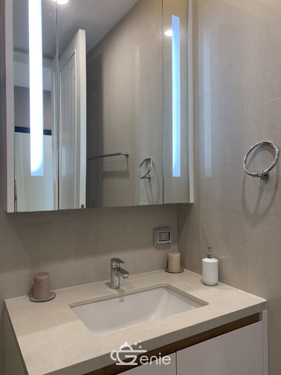 Rent/Sale! at Q Langsuan 29,500,000 transfer 50/50 2 Bedroom 2 Bathroom 81 Sqm. 85,000THB/Month Fully furnished
