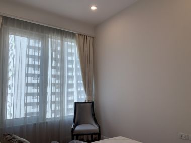 Rent/Sale! at Q Langsuan 29,500,000 transfer 50/50  2 Bedroom 2  Bathroom 81 Sqm. 85,000THB/Month Fully furnished