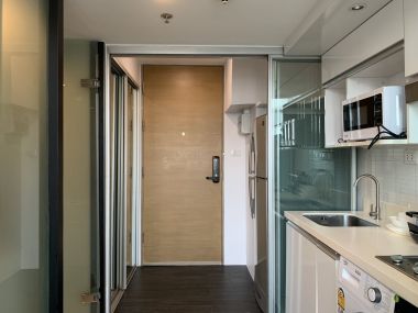 ให้เช่า Ideo Morph 38 ราคาดี เพียง 25,000บาท/เดือน 1 ห้องนอน 1 ห้องน้ำ 38 ตร.ม. ห้องใหญ่อยู่สบาย ใกล้ BTS เอกมัย เฟอร์นิเจอร์ครบพร้อมเข้าอยู่