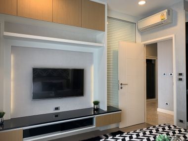 Rent/Sale! at The Crest Sukhumvit 34 13,500,000  1 Bedroom 1 Bathroom 40 Sqm. 53,000THB/Month Fully furnished