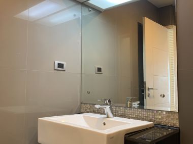 Rent/Sale! at The Crest Sukhumvit 34 13,500,000  1 Bedroom 1 Bathroom 40 Sqm. 53,000THB/Month Fully furnished