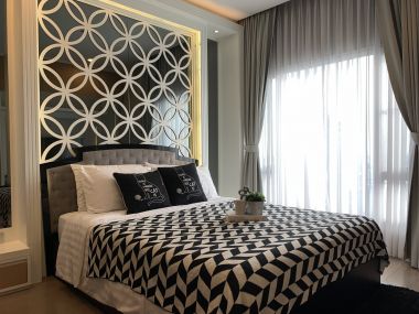 Rent/Sale! at The Crest Sukhumvit 34 13,500,000  1 Bedroom 1 Bathroom 40 Sqm. 53,000THB/Month Fully furnished