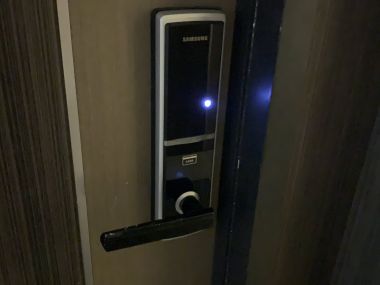 ปล่อยเช่า! Rhythm Sukhumvit 44/1 ในราคาเพียง 25,000บาท/เดือน 1 ห้องนอน 1 ห้องน้ำ 45ตรม. ห้องใหญ่อยู่สบาย ใกล้ BTS อ่อนนุช เฟอร์นิเจอร์ครบพร้อมเข้าอยู่