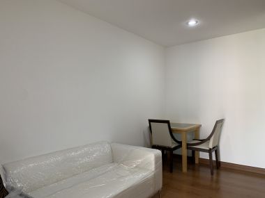 For rent! ! ! at The Next Sukhumvit 52 1 Bedroom 1 Bathroom 17,000/month Fully furnished (can negotiate )