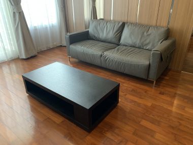 ** Hot Deal! ** ปล่อยเช่าที่ Siri Residence ในราคาเพียง 35,000 บาท 1 ห้องนอน 1 ห้องน้ำ 59 ตรม ใกล้ BTS พร้อมพงษ์ เฟอร์นิเจอร์ครบพร้อมเข้าอยู่