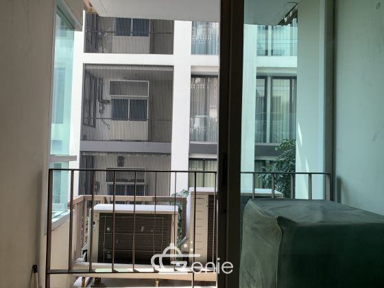 Sell l!!! The Clover Thonglor for a price of 3,500,000 1 bedrooms, 1 bathrooms, 35 sq m., near BTS Thonglor