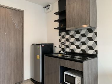 ขาย/เช่า! THE BASE Phetchaburi-Thonglor ราคา 3,550,000  1 ห้องนอน 1 ห้องน้ำ 32 ตรม. ใกล้ BTS เพชรบุรี เพียง  14,000 บาท/เดือน เฟอร์นิเจอร์ครบพร้อมเข้าอยู่