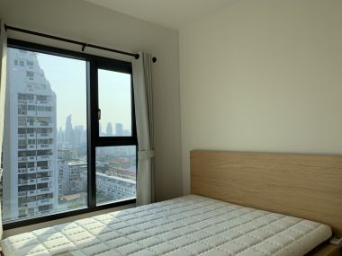 ขาย/เช่า! THE BASE Phetchaburi-Thonglor ราคา 3,550,000  1 ห้องนอน 1 ห้องน้ำ 32 ตรม. ใกล้ BTS เพชรบุรี เพียง  14,000 บาท/เดือน เฟอร์นิเจอร์ครบพร้อมเข้าอยู่