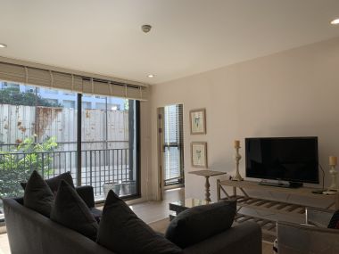 For Rent/Sale! at D 25 Thonglor 3,800,000 (negotiable) 1 Bedroom 1 Bathroom 47 Sqm. 30,000THB/Month (negotiable) Fully furnished Code 2876