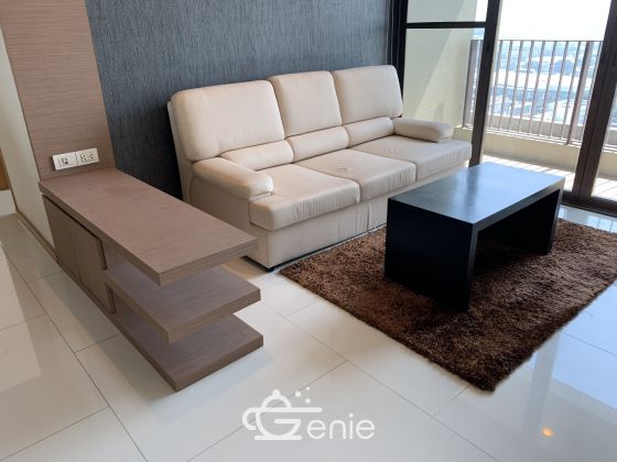 ให้เช่า!!! The Emporio Place 2 ห้องนอน 2 ห้องน้ำ 105 ตรม ใกล้ BTS พร้อมพงษ์ เพียง 70,000 บาท/เดือน เฟอร์นิเจอร์ครบพร้อมเข้าอยู่ (ต่อรองได้)