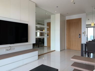 ให้เช่า!!! The Emporio Place 2 ห้องนอน 2 ห้องน้ำ 105 ตรม ใกล้ BTS พร้อมพงษ์ เพียง 70,000 บาท/เดือน เฟอร์นิเจอร์ครบพร้อมเข้าอยู่ (ต่อรองได้)