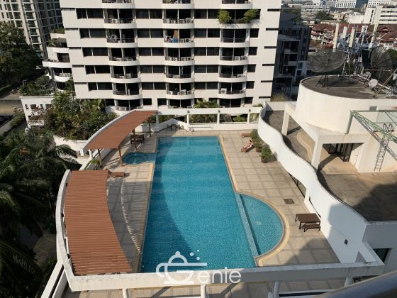 The Best Price !! Condo for sale at Supalai Place Sukhumvit39 1 Bed 1 Bath 12th Floor