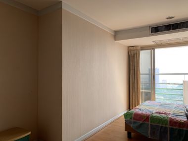 ** ขายด่วน! ** The Waterford Diamond พร้อมให้คุณเป็นเจ้าของ เพียง 13,100,000 บาท  3 ห้องนอน 3 ห้องน้ำ 146 ตรม. เฟอร์นิเจอร์ครบพร้อมเข้าอยู่