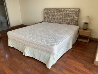 ** ขายด่วน! ** The Waterford Diamond พร้อมให้คุณเป็นเจ้าของ เพียง 7500000 บาท  2 ห้องนอน 2 ห้องน้ำ 82 ตรม. เฟอร์นิเจอร์ครบพร้อมเข้าอยู่